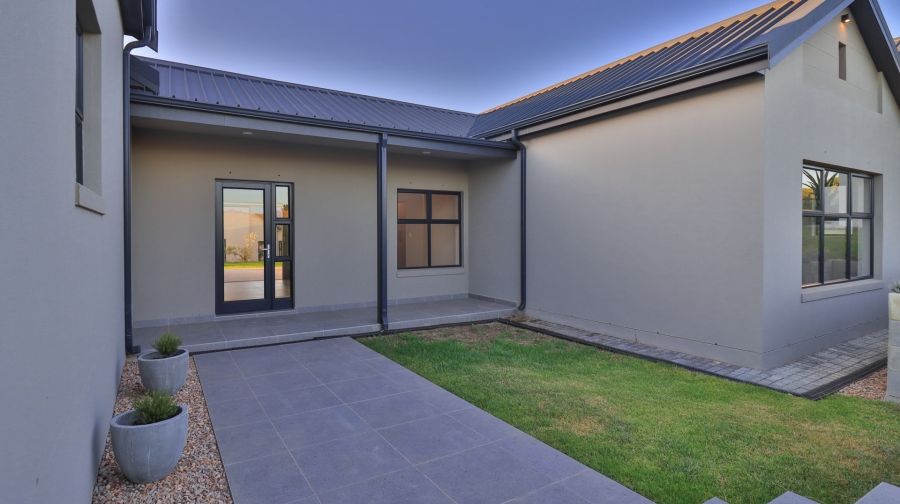 3 Bedroom Property for Sale in Hartland Lifestyle Estate Western Cape